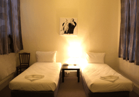 Ambassadors Hotel - Hotel NSW 2