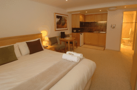 Breathtaker All Suite Hotel & Spa - Hotel NSW 4