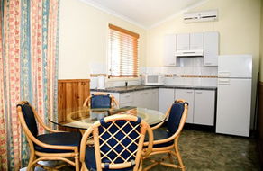 Book The Entrance Accommodation Vacations Hotel NSW Hotel NSW