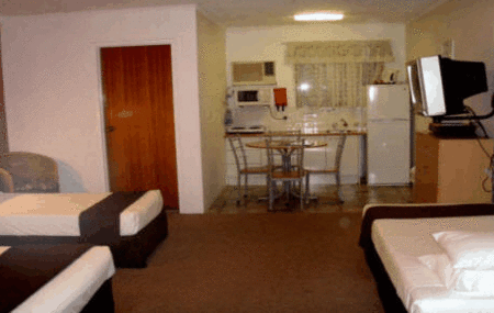 Bella Villa Motor Inn - Hotel NSW 3