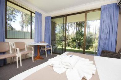 Island Palms Motor Inn - Hotel NSW 1