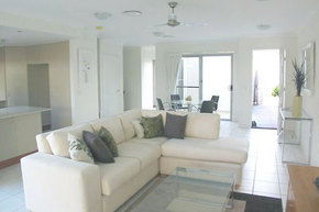Coolum Villas - Hotel NSW 2