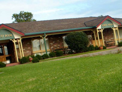 Carriage House Motor Inn - Hotel NSW 1