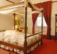Mickey Bourkes Koroit Hotel - Hotel NSW