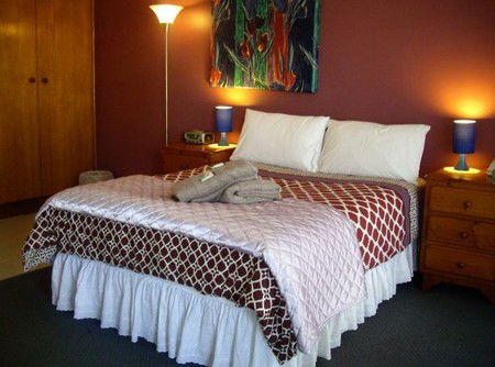 Doveton VIC Hotel NSW