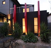 Sixty Three On Lucan - Hotel NSW