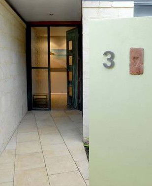 By The Beach B And B Holiday Apartments - Hotel NSW 0