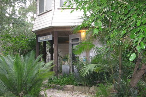 Alamein Caravan Park - Hotel NSW 4