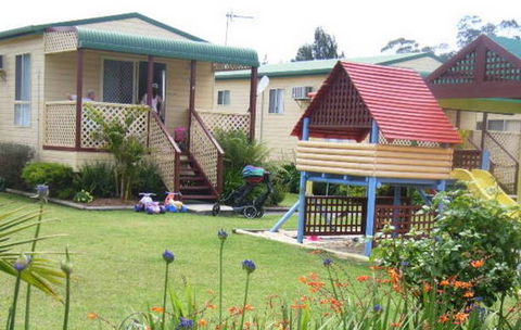 Alonga Cottages - Hotel NSW 4
