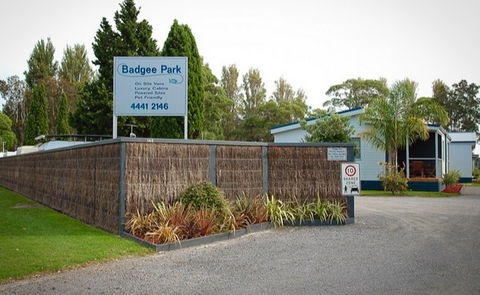 Badgee Park - Hotel NSW 3