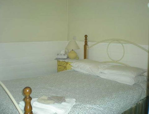 Kookaburra Cottage - Broken Hill - Hotel NSW 2