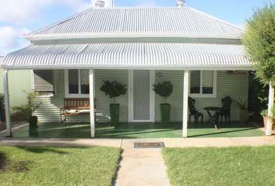 Unique Outback Cottages - Hebbard Cottage - Hotel NSW 0