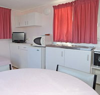 Aukaka Caravan Park - Hotel NSW