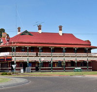 The New Coolamon Hotel - Hotel NSW