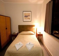 Amaroo Hotel