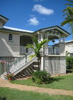 Eco Queenslander Holiday Home And B&B - Hotel NSW 1