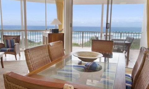Whalewatch Ocean Beach Resort - Hotel NSW 4