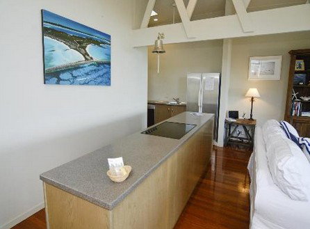Claytons On Cylinder Beach Front Apartments - Hotel NSW 3
