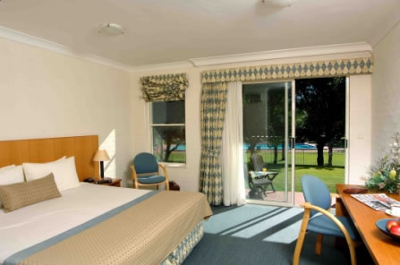 Australis Retreat At Wisemans - Hotel NSW 5