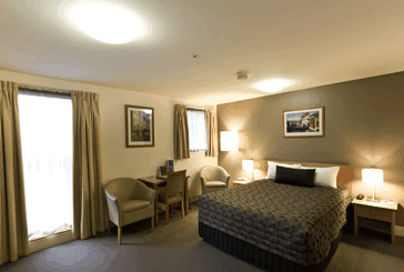 The Old Woolstore Apartment Hotel - Hotel NSW 2