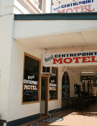 Royal Centrepoint Motel - Hotel NSW 2