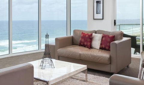 Mint Broadbeach - Hotel NSW 0