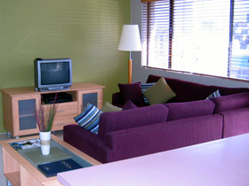 Beachside Court - Hotel NSW 1