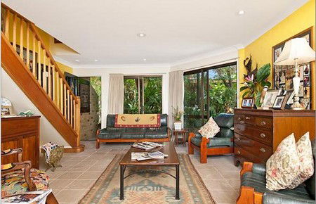 Sandals - Hotel NSW 2