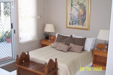 Bateau Bay Beachfront Luxury Accomodation - Hotel NSW 4