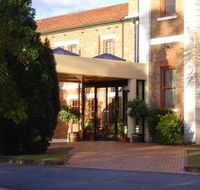Monte Pio Motor Inn - Hotel NSW