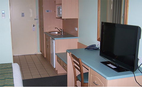 Green Gables Motel - Hotel NSW 3