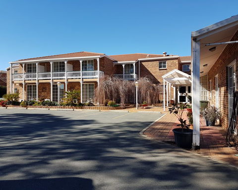 Golden Age Motor Inn - Hotel NSW 3