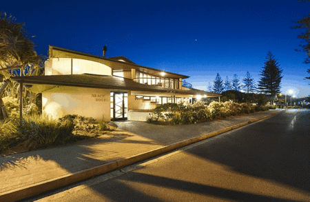 Beach Hotel Resort - Hotel NSW 1