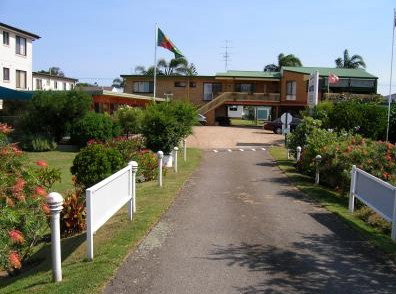 Lake Front Motel - Hotel NSW 1