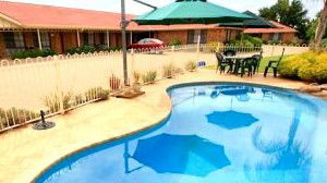 Best Western Ambassador Motor Inn - Hotel NSW 3