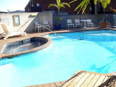 El Toro Motor Inn - Hotel NSW 2