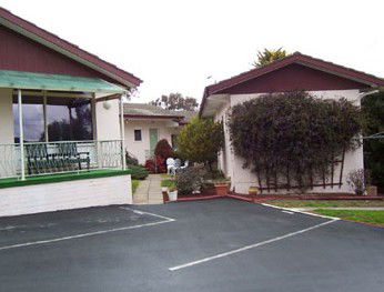 Rainbow Motel - Hotel NSW 4