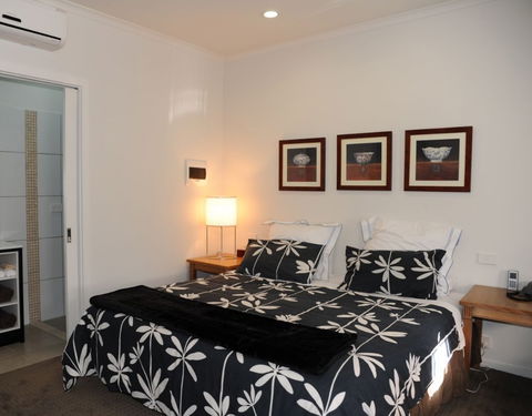 Norwood House Motel & Reception Centre - Hotel NSW 2