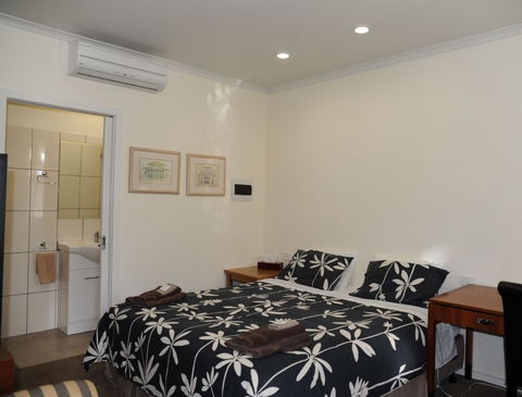 Norwood House Motel & Reception Centre - Hotel NSW 3