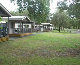 Beachfront Caravan Park - Hotel NSW 0