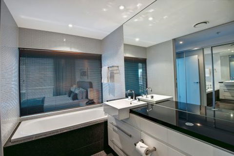 The Wave Resort - Hotel NSW 4