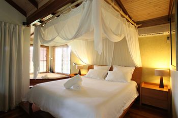 Lake Weyba Cottages Noosa - Hotel NSW 5