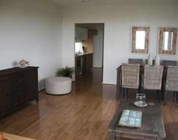 Caves Beachside Hotel - Hotel NSW 44