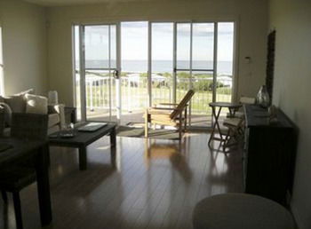 Caves Beachside Hotel - Hotel NSW 45