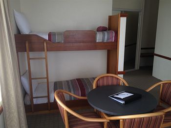 The 3 Explorers Motel - Hotel NSW 6