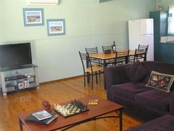 Paradise Bungalow - Hotel NSW 3