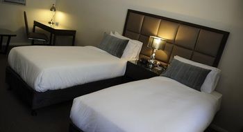 Riverside Oaks Golf Resort - Hotel NSW 7