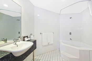 Quality Suites Boulevard On Beaumont - Hotel NSW 3
