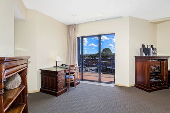 Quality Suites Boulevard On Beaumont - Hotel NSW 4
