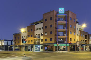Quality Suites Boulevard On Beaumont - Hotel NSW 6
